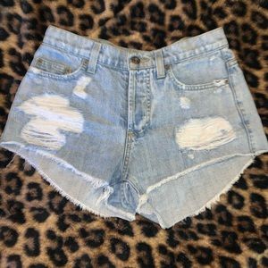 High-waisted Carmar Jean shorts
